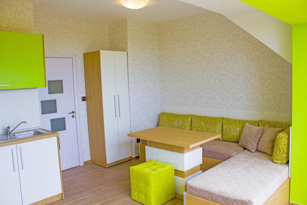 Complex Chayka Guest House Byala  Ngoại thất bức ảnh